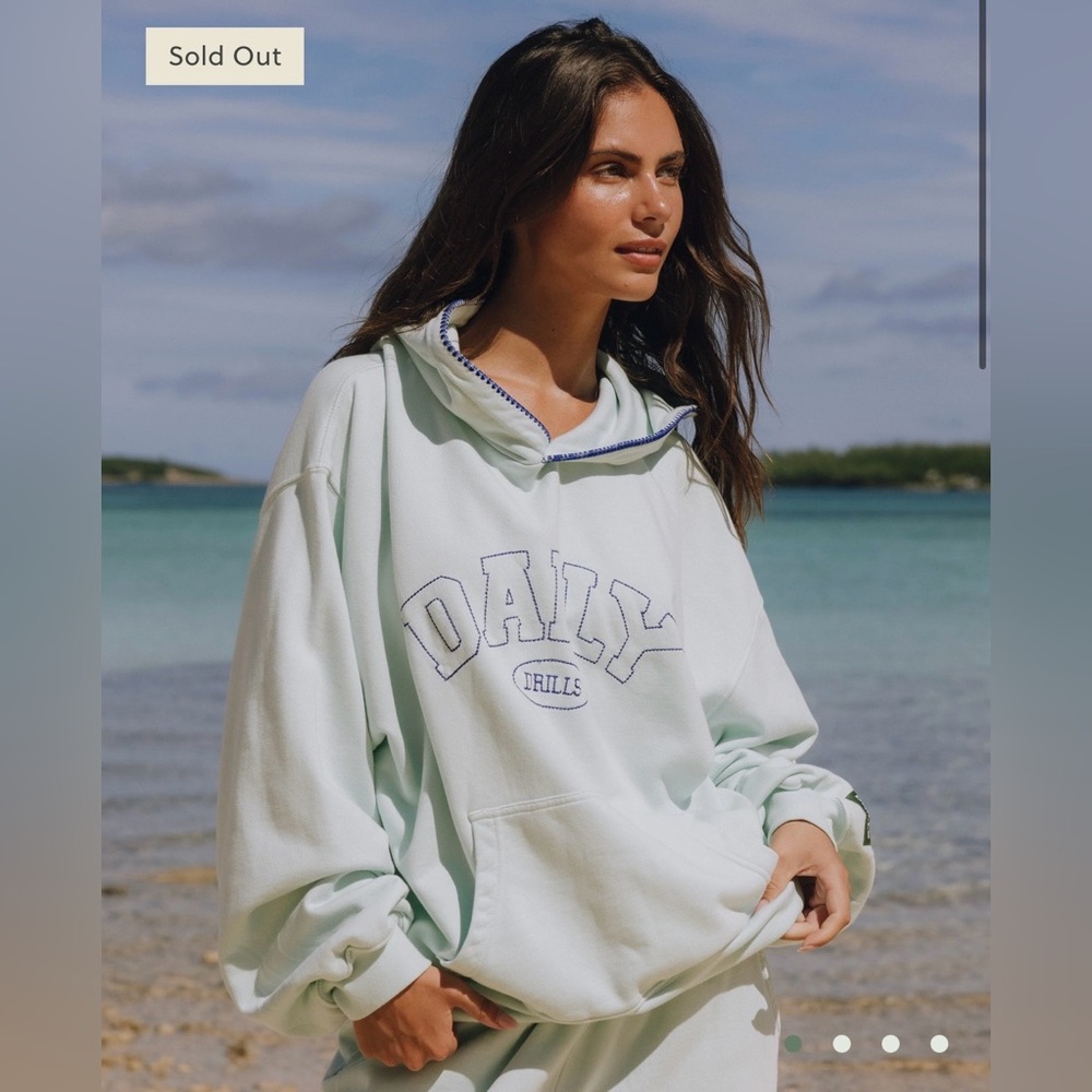 Daily Drills X/Small/Small Blue Daily Hoodie. ⚡️💙